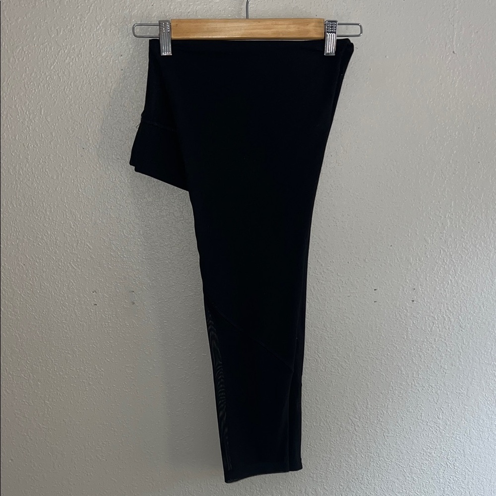 Victoria's Secret Pink Ultimate Black Leggings